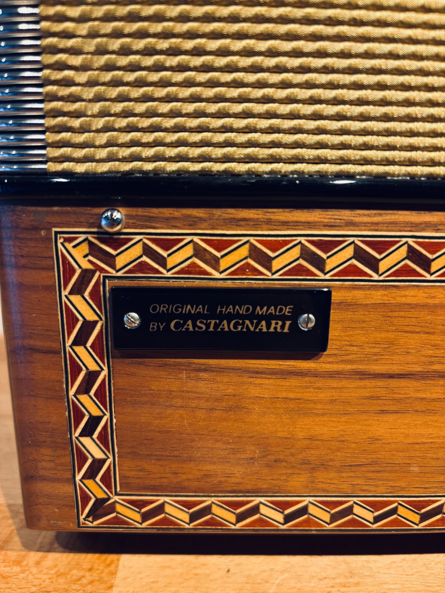 Castagnari Golden Line