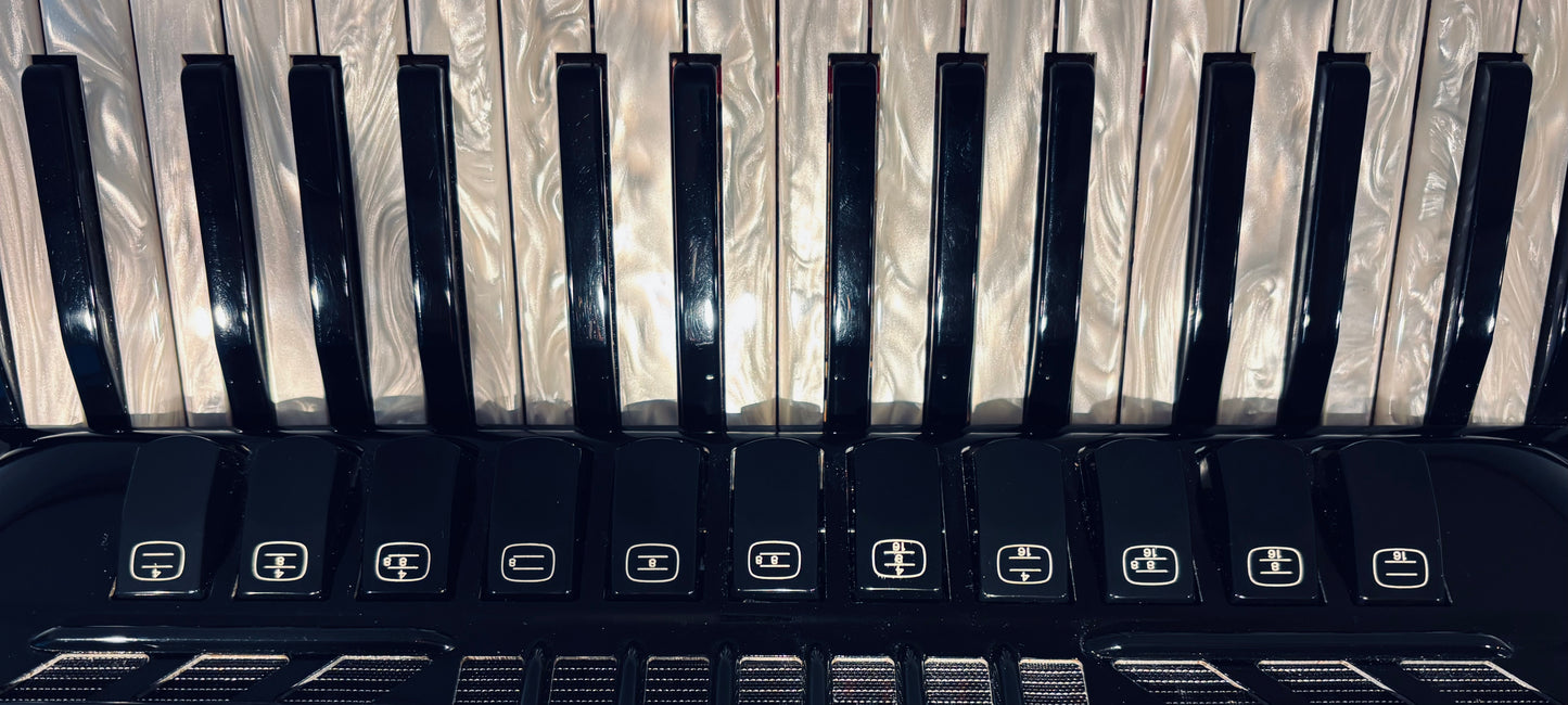 Bugari Armando (Artist Cassotto)