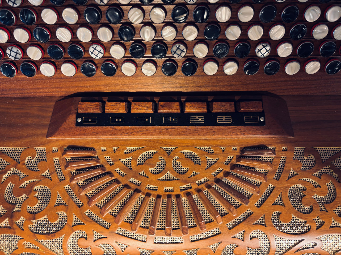 Castagnari Golden Line